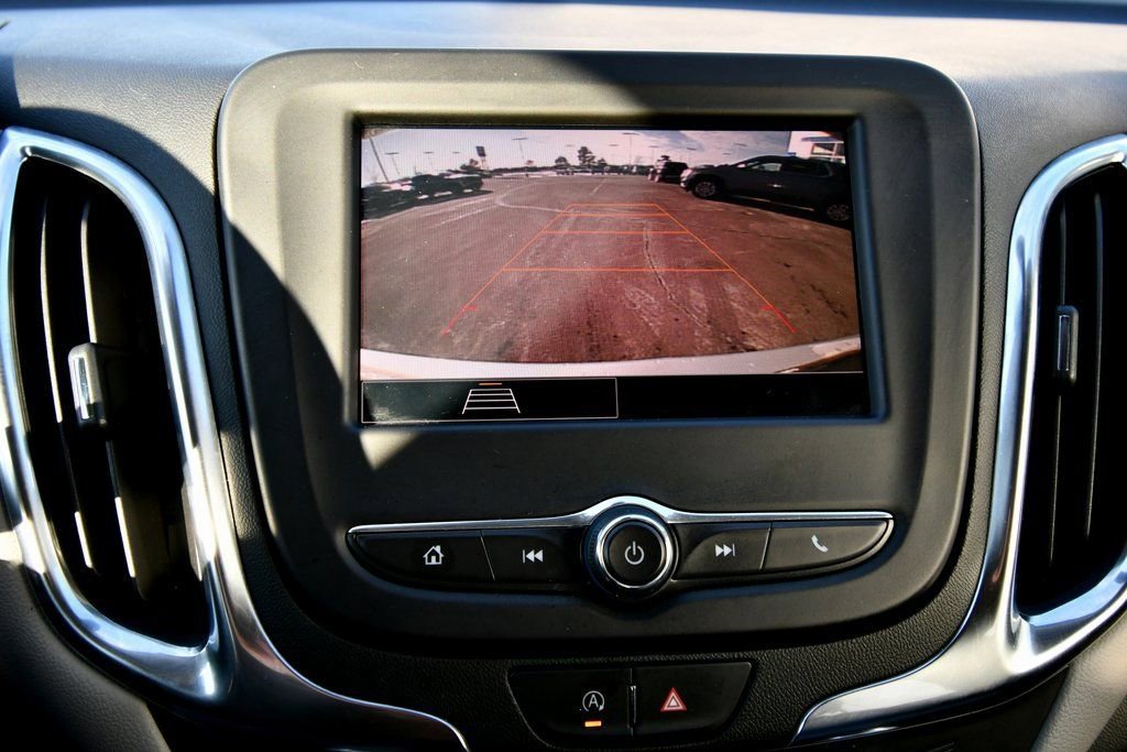 2022 Chevrolet Equinox LT - Photo 26