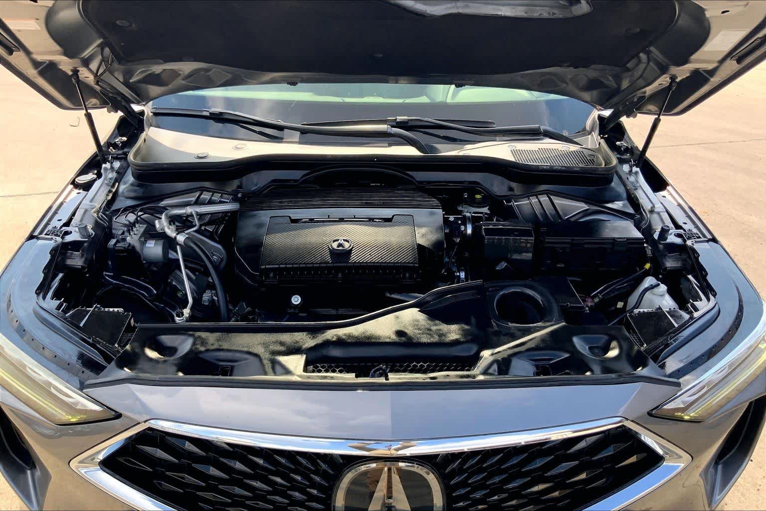 Used 2024 Liquid Carbon Metallic Acura  image 32