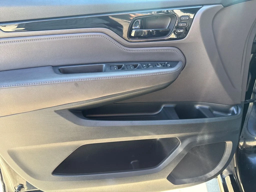Certified Used 2018 Black Honda Elite image 10