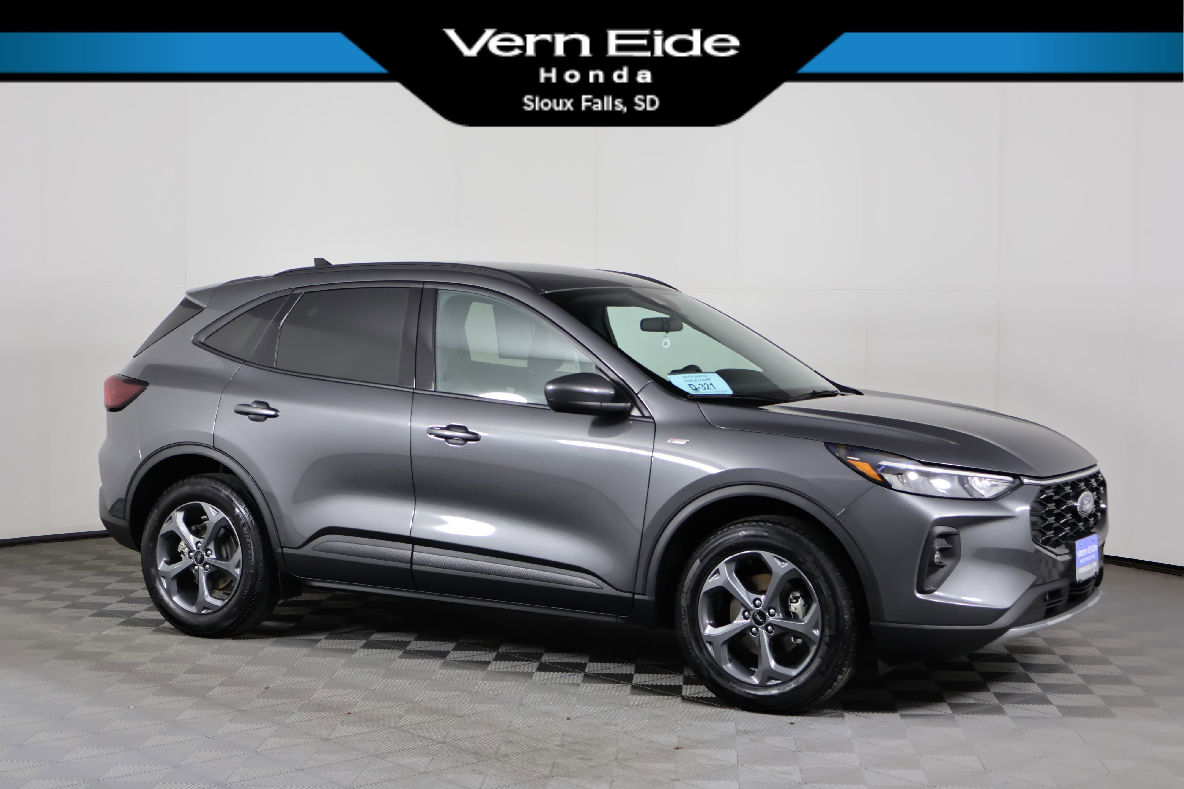 2025 Ford Escape ST-Line Select