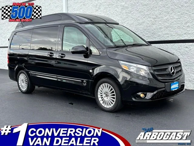 2019 Mercedes-Benz Metris -'s photo