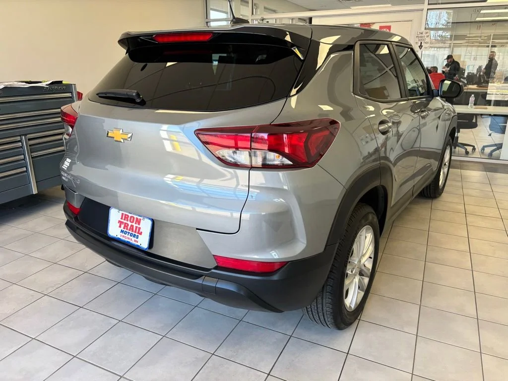 2025 Chevrolet Trailblazer LS - Photo 26