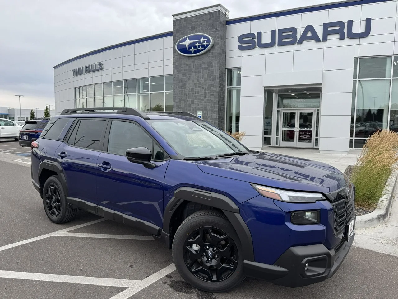 Certified Used 2026 Sapphire Blue Pearl Subaru Limited image 1