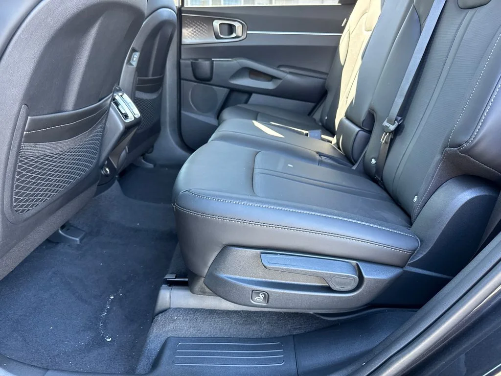 2026 Kia Sorento EX - Photo 21