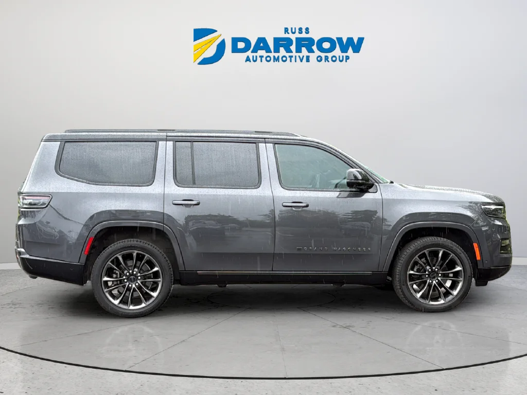 Used 2025 Gray Jeep Series III image 6