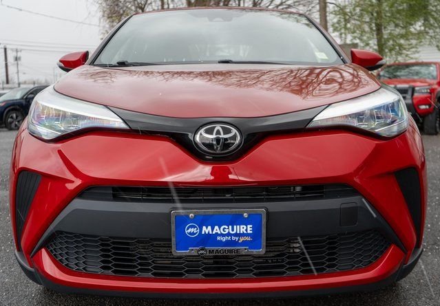 Used 2022 Red Toyota XLE image 3