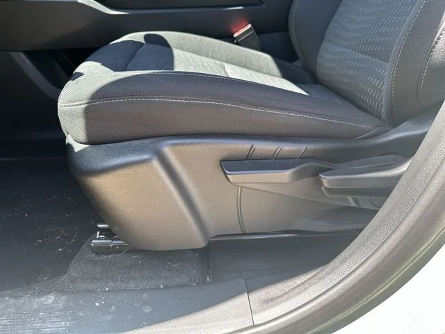 Used 2025 Green Chevrolet LT image 37