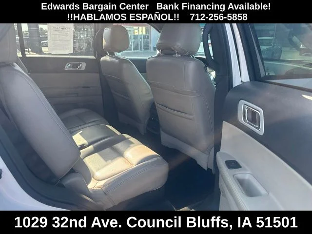 Used 2013 White Ford Limited image 13
