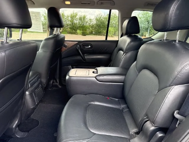 Used 2023 Gray Nissan SL image 25