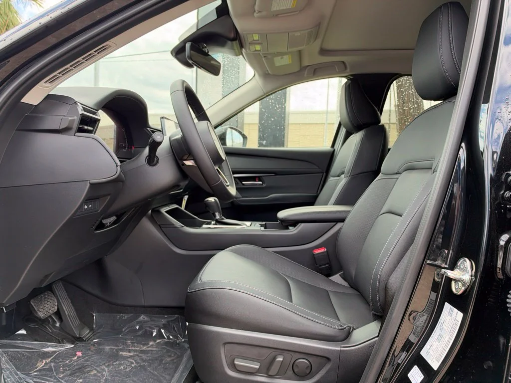 New 2026 Jet Black Mica Mazda 2.5 S Premium AWD image 9