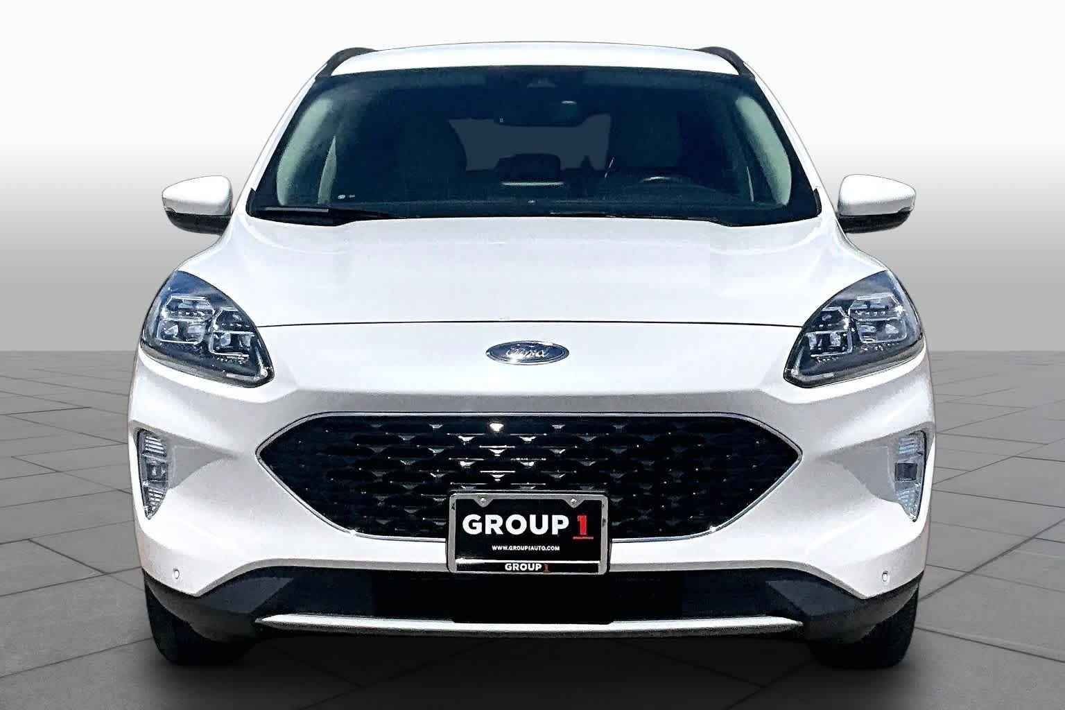 Used 2020 Star White Metallic Tri-Coat Ford Titanium image 4