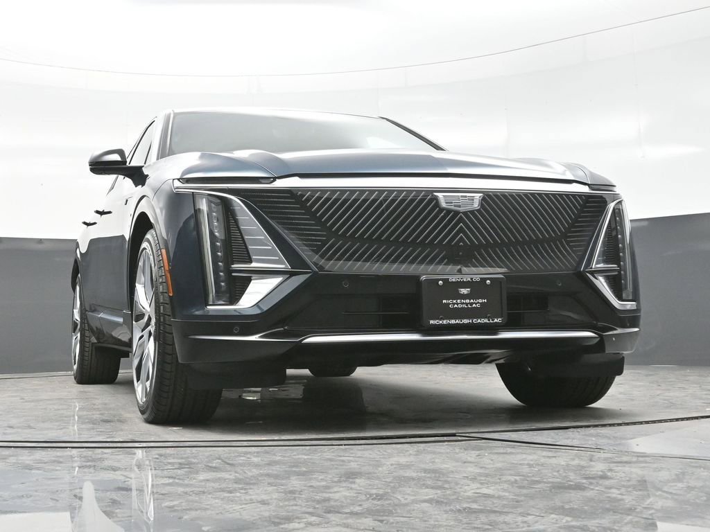 2025 Cadillac LYRIQ Luxury 3 - Photo 18