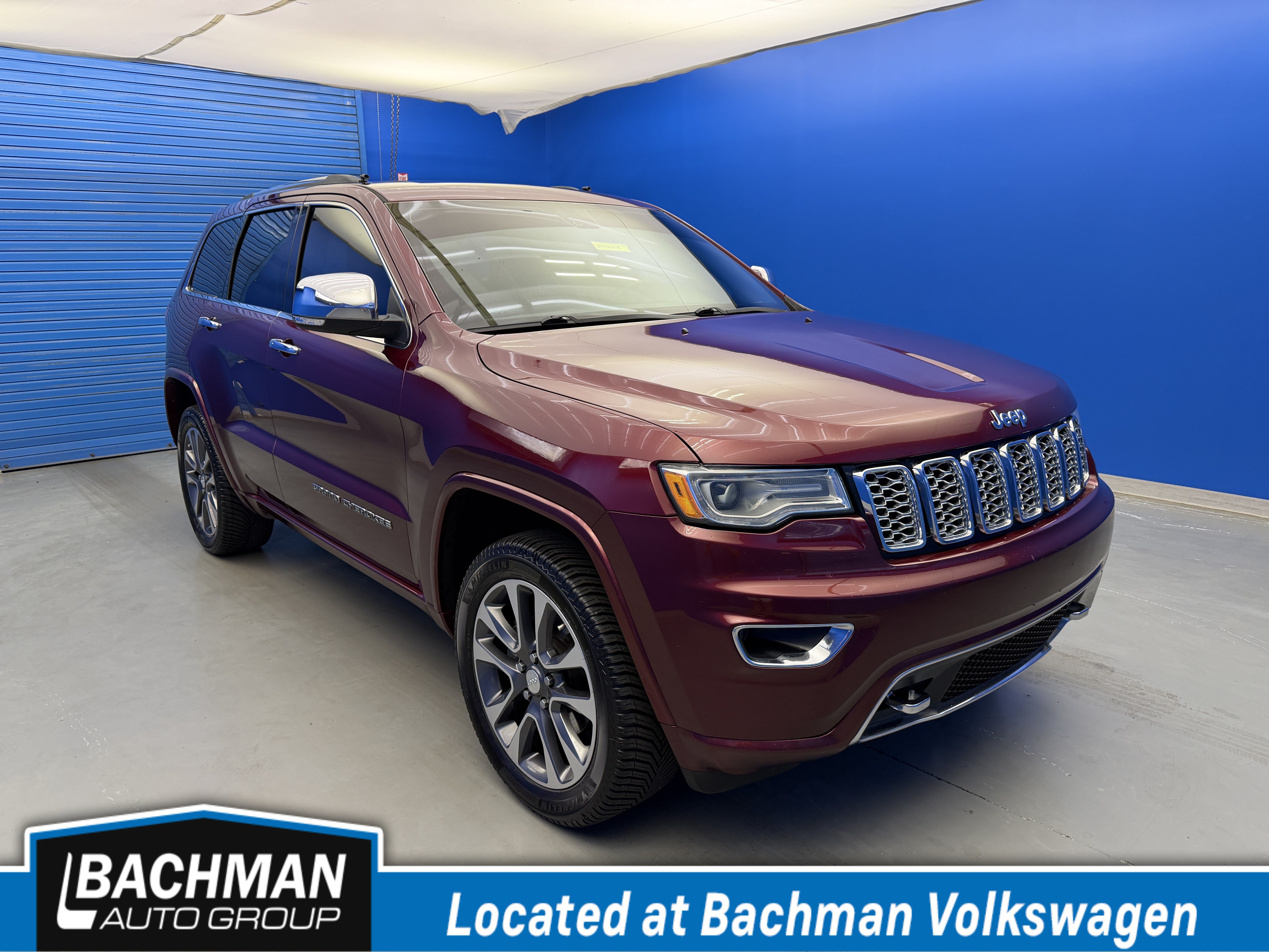 Used 2017 Velvet Red Pearlcoat Jeep Overland image 1