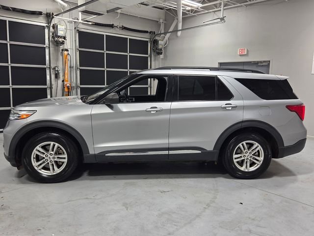 Used 2020 Silver Ford XLT image 4
