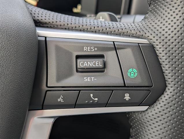 New 2026 Black Diamond Mitsubishi SE image 25