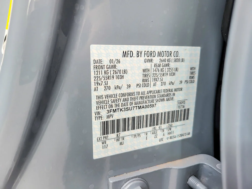 New 2026 Glacier Gray Metallic TriCoat Ford Premium image 23