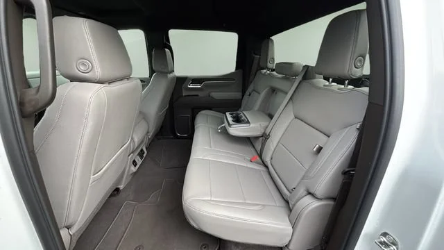Used 2026 Summit White GMC SLT image 19