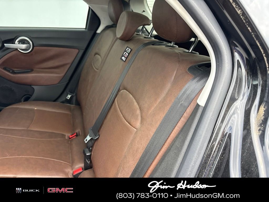 Used 2016 Black FIAT Lounge image 7