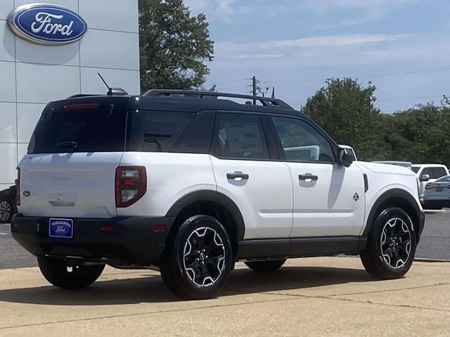 New 2026 Oxford White Ford Outer Banks image 3