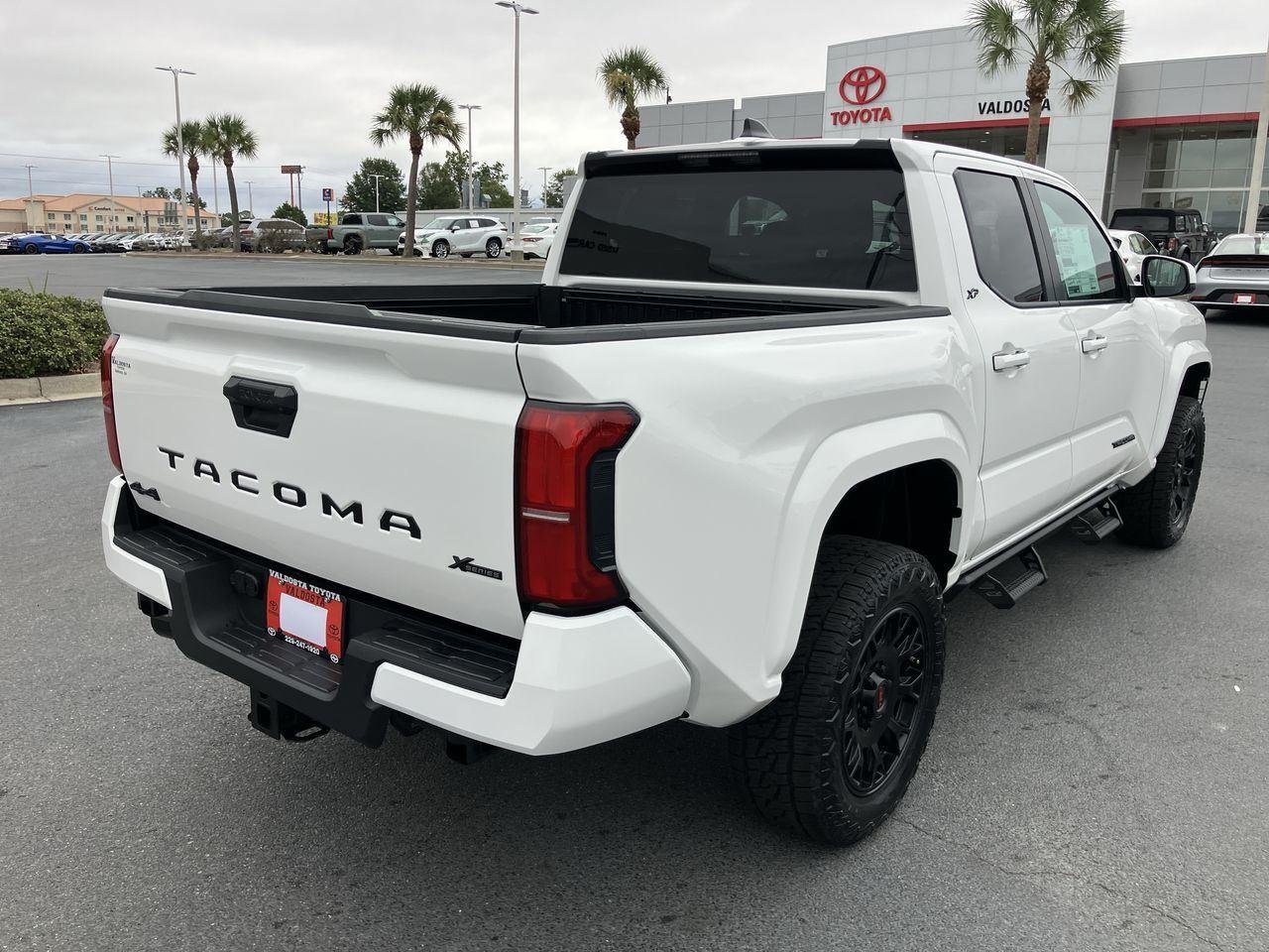 Used 2025 Ice Cap Toyota SR5 Double Cab image 5