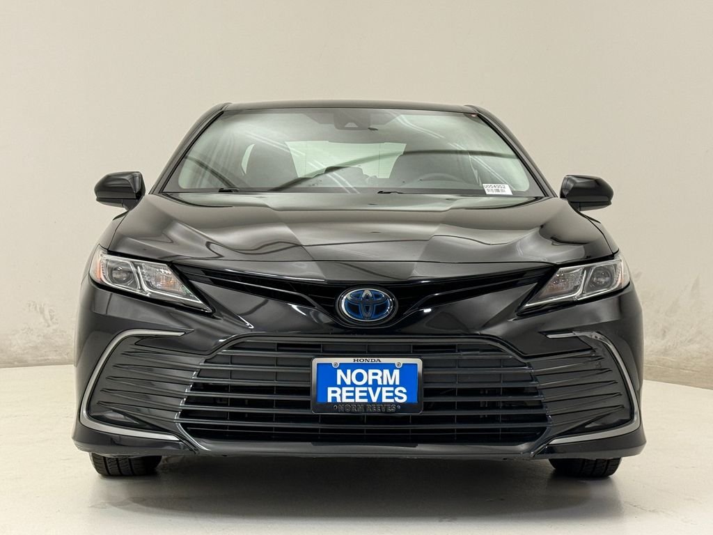 Used 2023 Midnight Black Metallic Toyota LE image 3