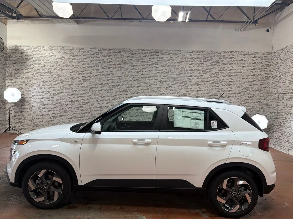 New 2026 Lunar White Hyundai SEL image 4