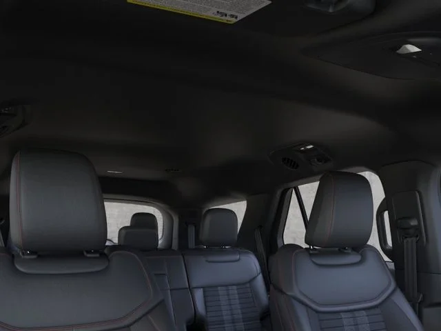 New 2026 Space White Metallic Ford ST-Line image 22