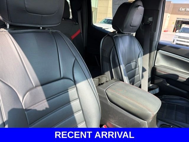Used 2023 Blue Chevrolet Z71 image 38