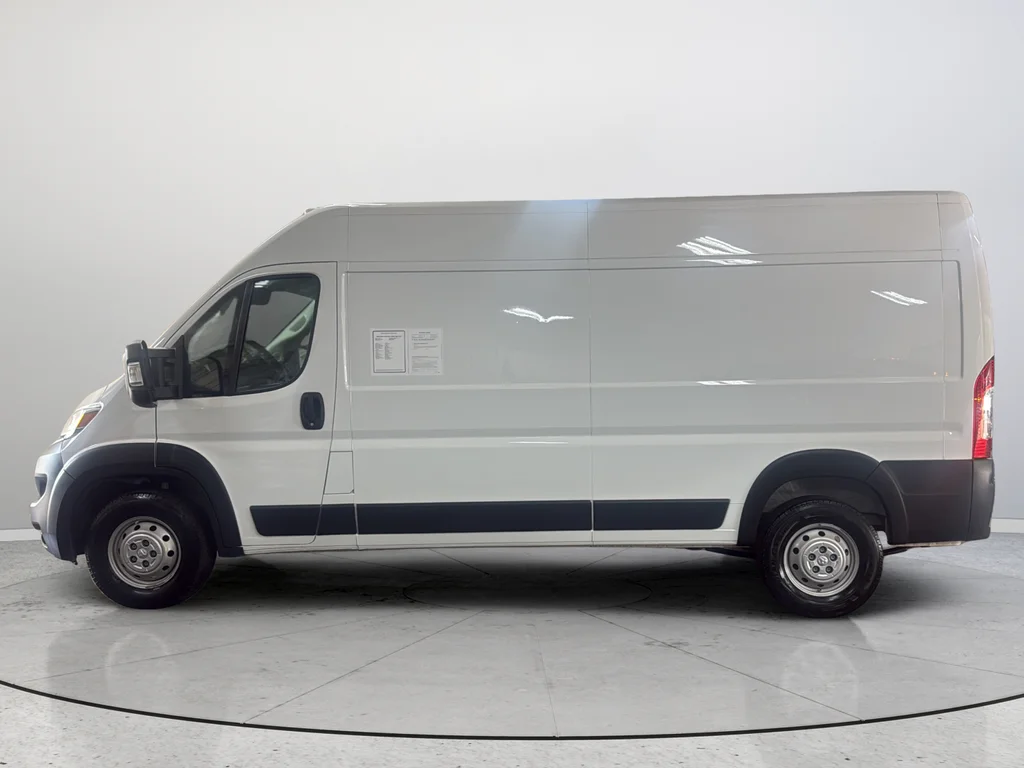 Used 2023 White Ram High Roof image 10
