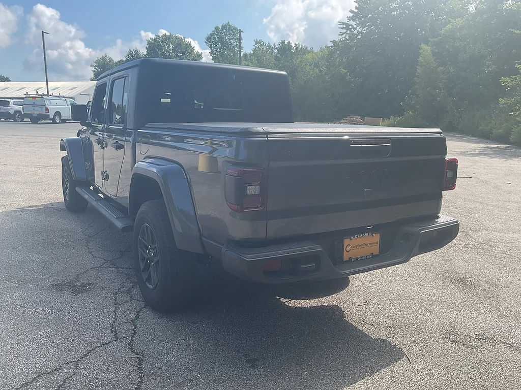 Certified Used 2024 GRAY Jeep Sport S image 7