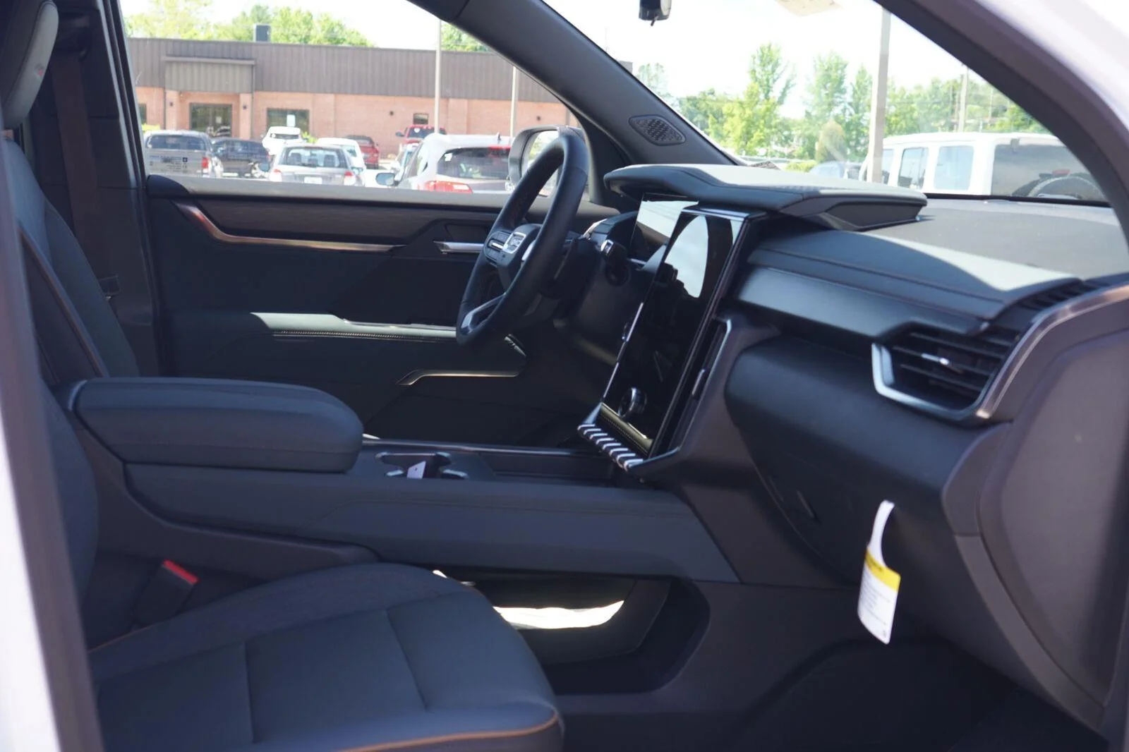 2026 GMC Acadia AT4 - Photo 29