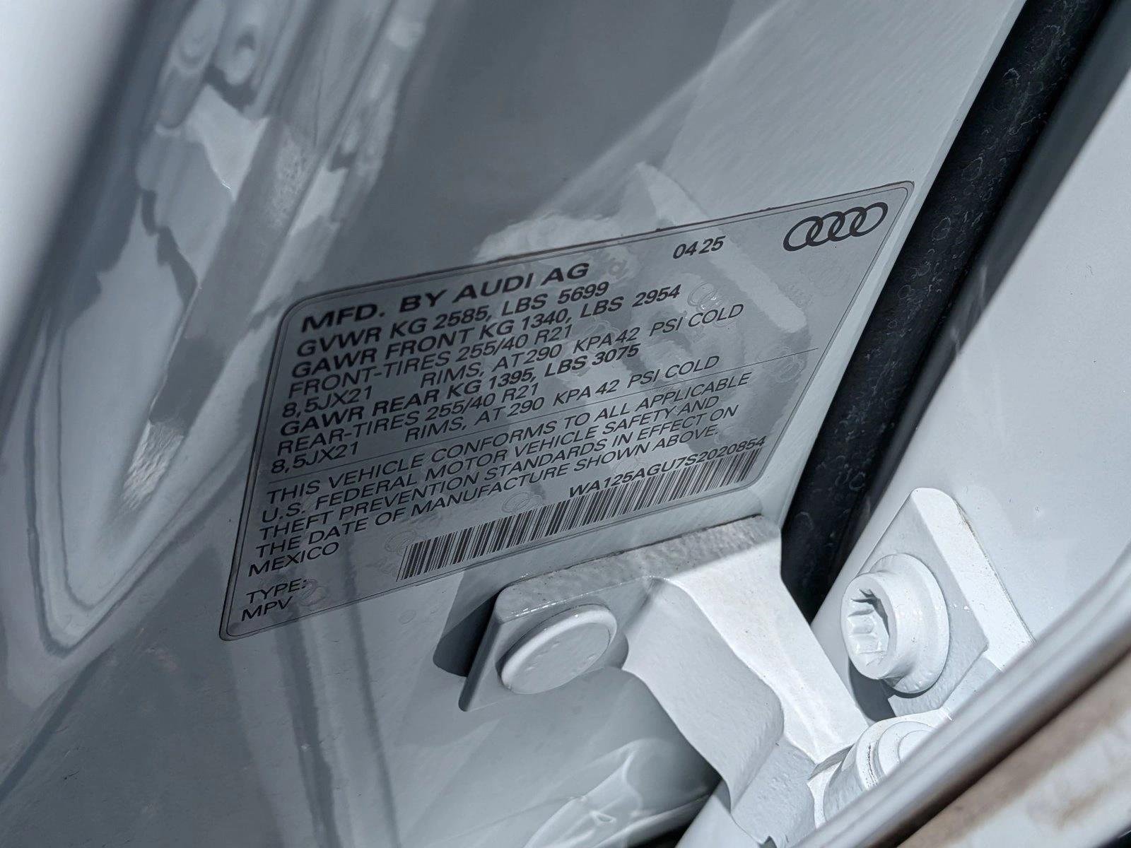 Used 2025 White Audi Premium Plus image 25