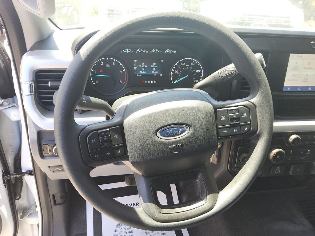 New 2025 Oxford White Ford XL image 10