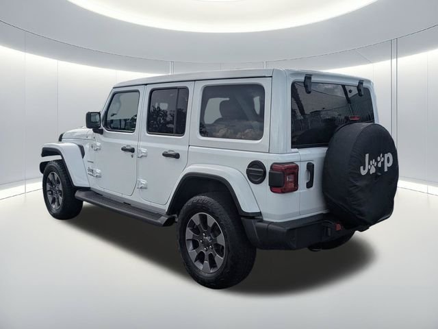 Used 2020 White Jeep Unlimited Sahara image 4