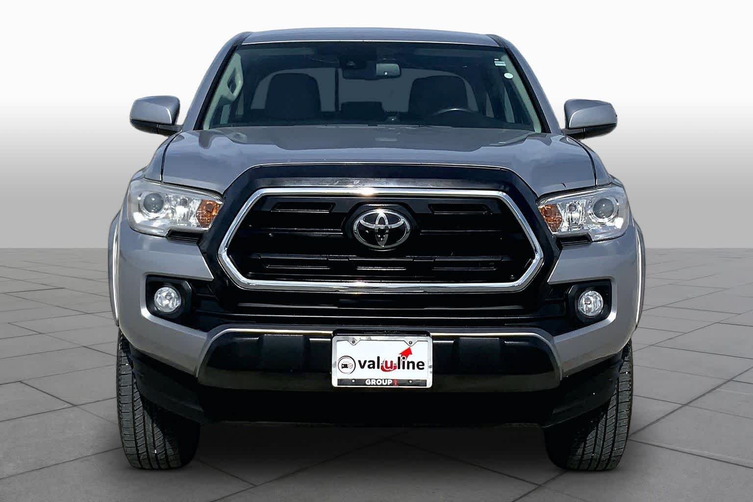 Used 2019 Silver Sky Metallic Toyota SR5 image 3