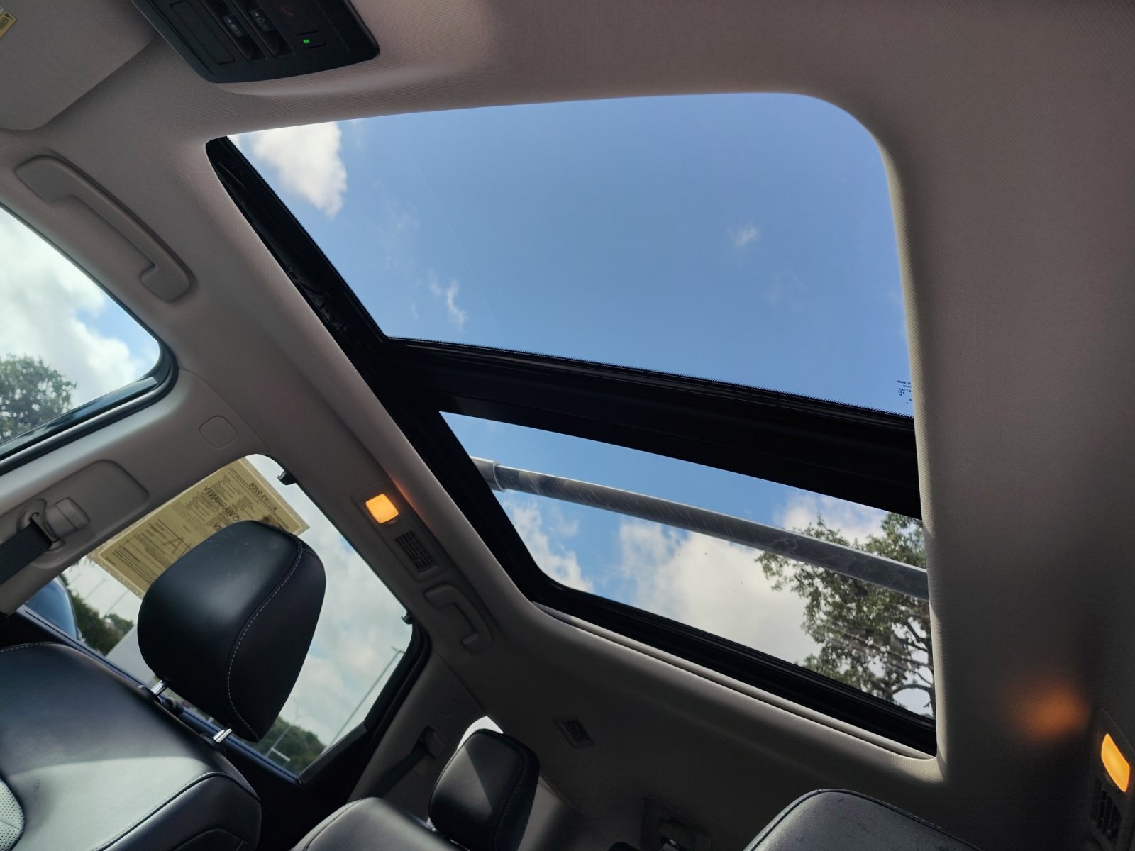 Used 2024 Obsidian Green Pearl Nissan Platinum image 20