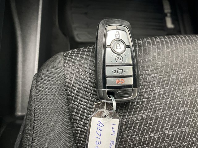 Used 2025 Carbonized Gray Ford XLT image 30