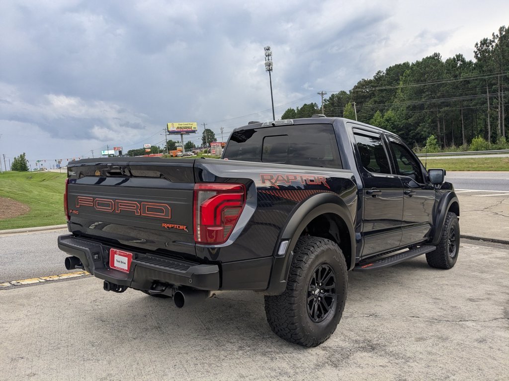 Used 2024  Ford Raptor image 5