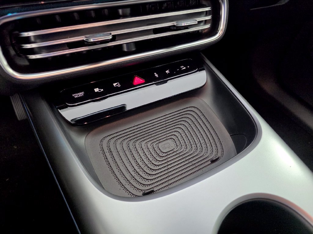 New 2027 MANUFAKTUR Alpine Grey Mercedes-Benz CLA 350 image 33