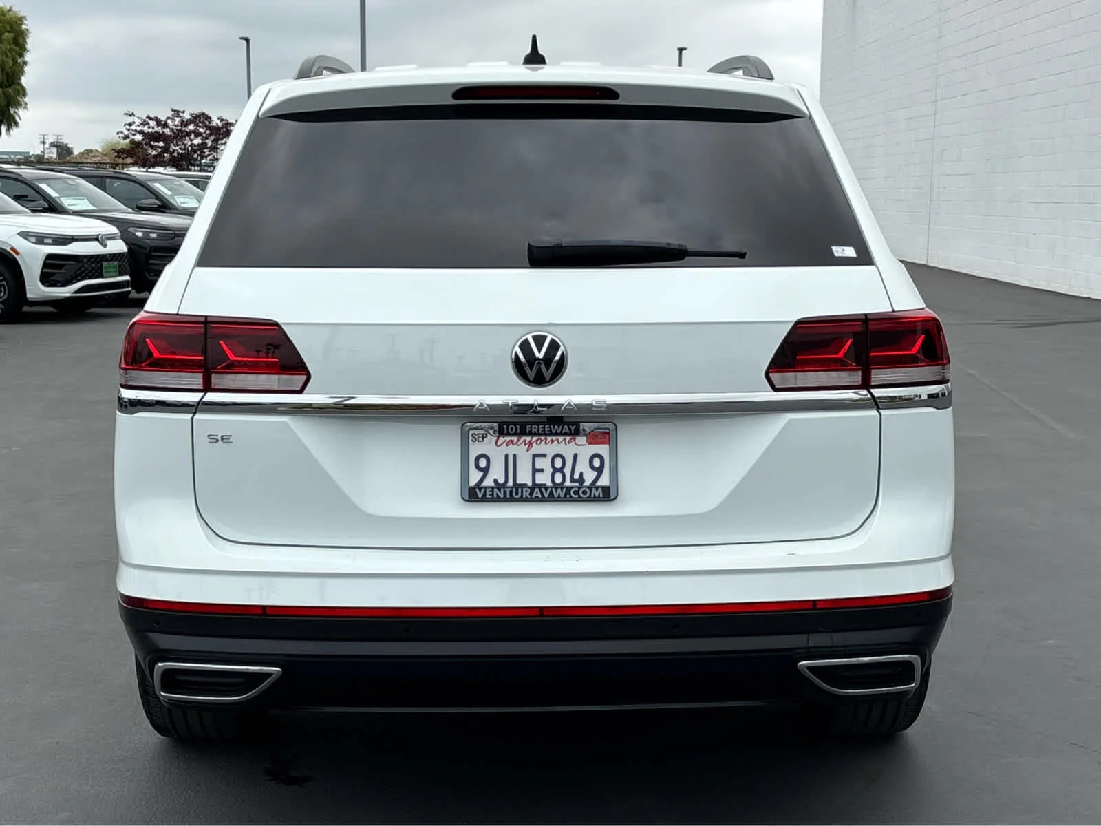 Certified Used 2023 Pure White Volkswagen 2.0T SE w/Technology image 4