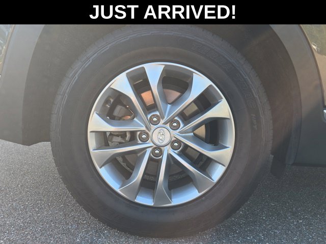 Used 2020 Gray Hyundai SEL image 5