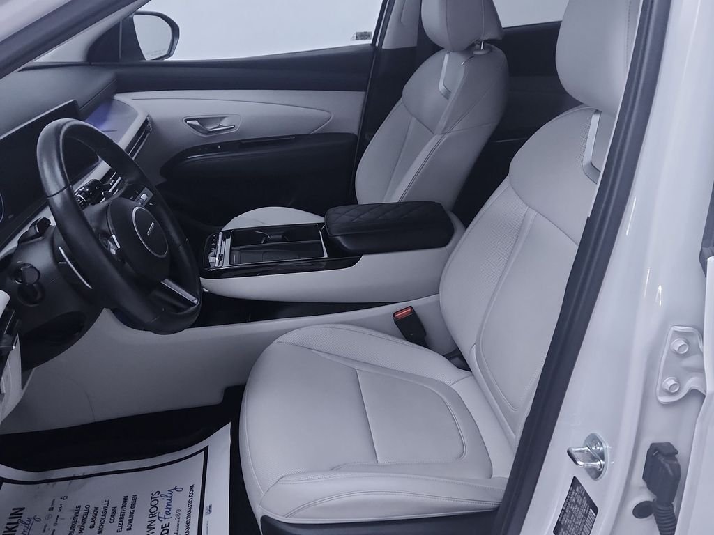 Used 2025 White Hyundai Limited image 11