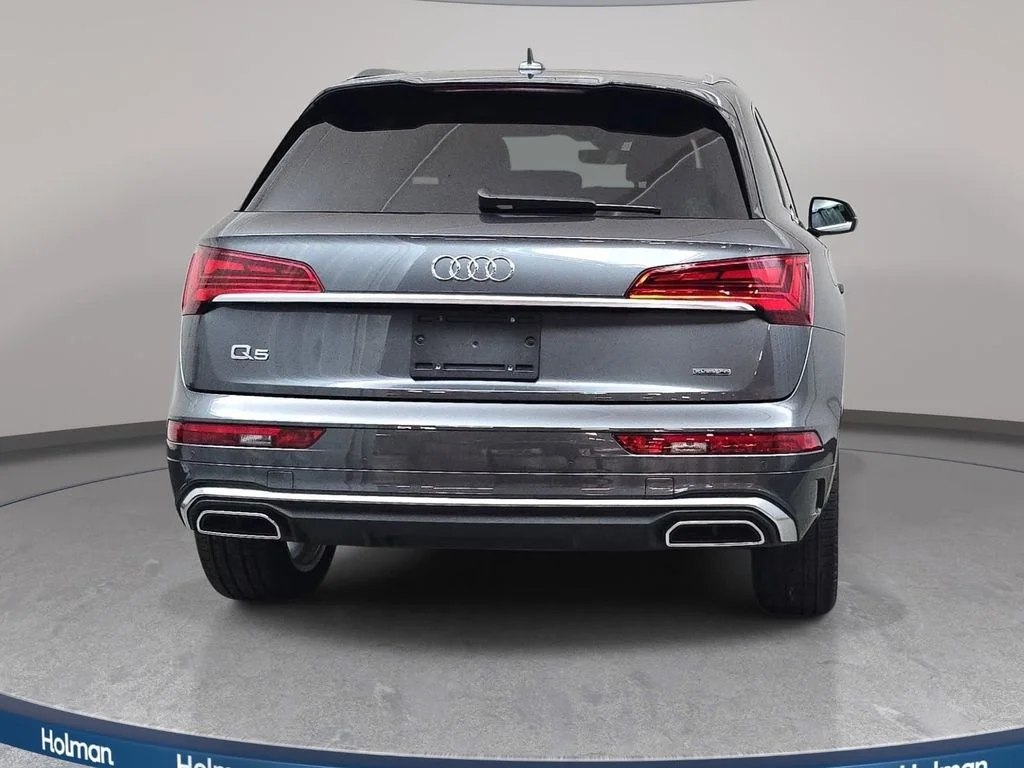 Used 2025 Daytona Gray Pearl Effect Audi 45 S line Premium Plus image 7