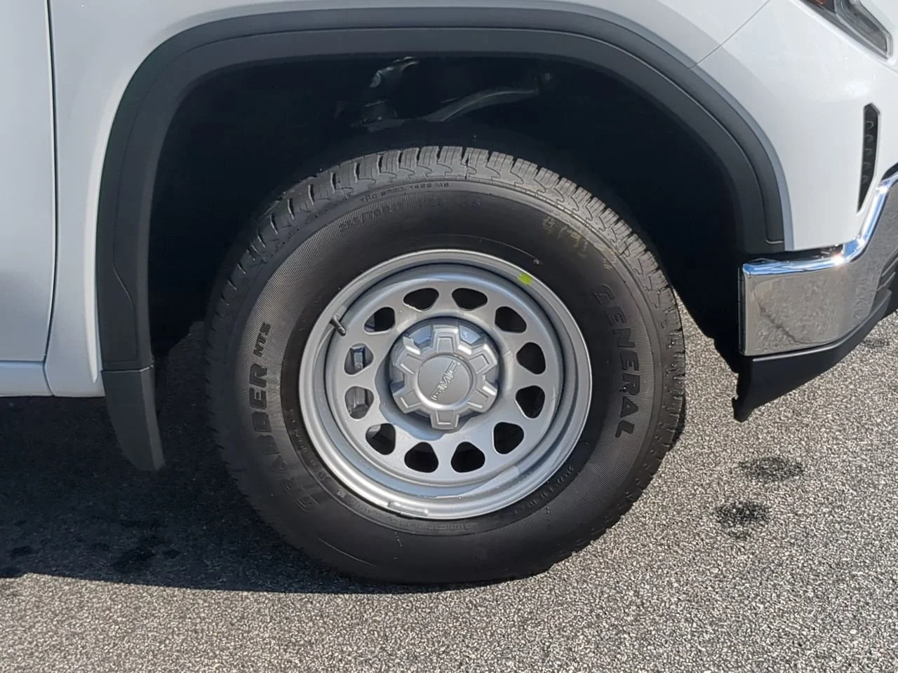 2026 GMC Sierra 1500 Pro - Photo 10