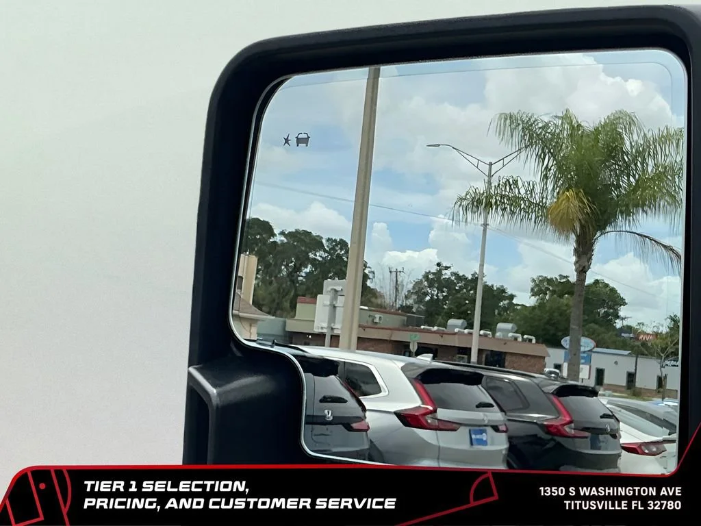 Used 2024 Onyx Black GMC Denali image 47