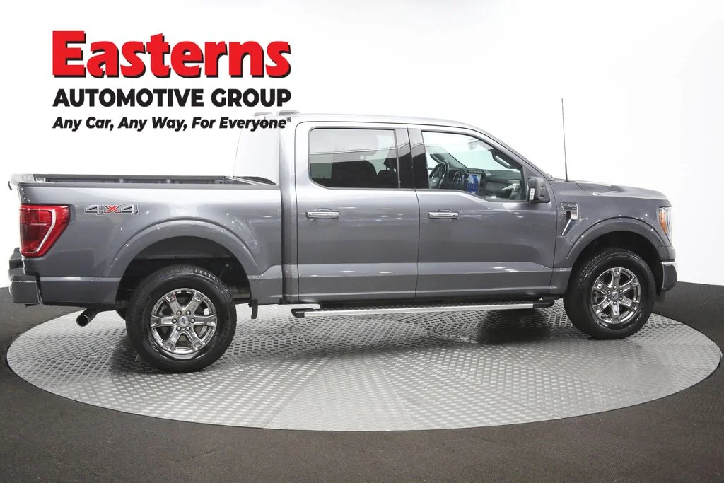Used 2023 Gray Ford XLT image 46