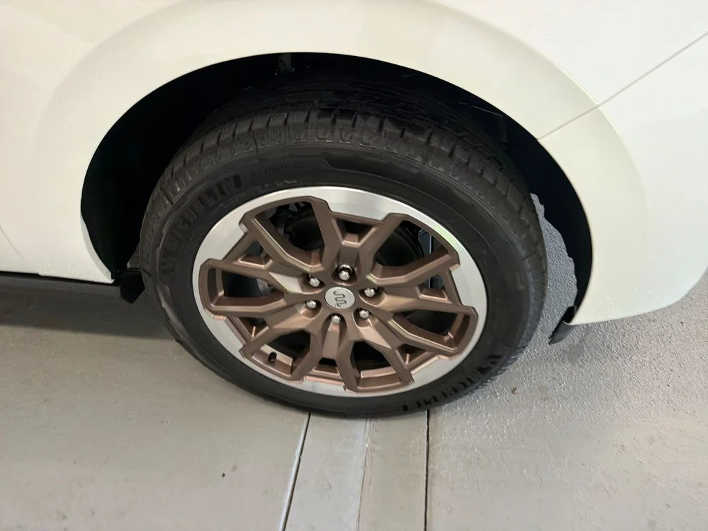 New 2027 Star White Metallic Tri-Coat Ford King Ranch® image 5