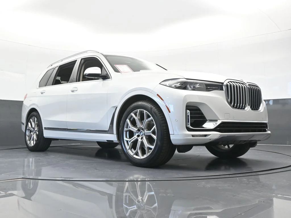 Used 2020 Mineral White Metallic BMW xDrive40i image 72