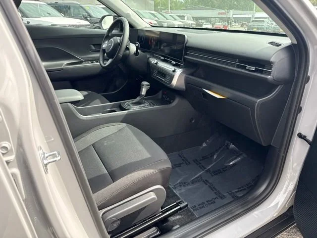 New 2026 Cyber Gray Metallic Hyundai SEL Sport image 9
