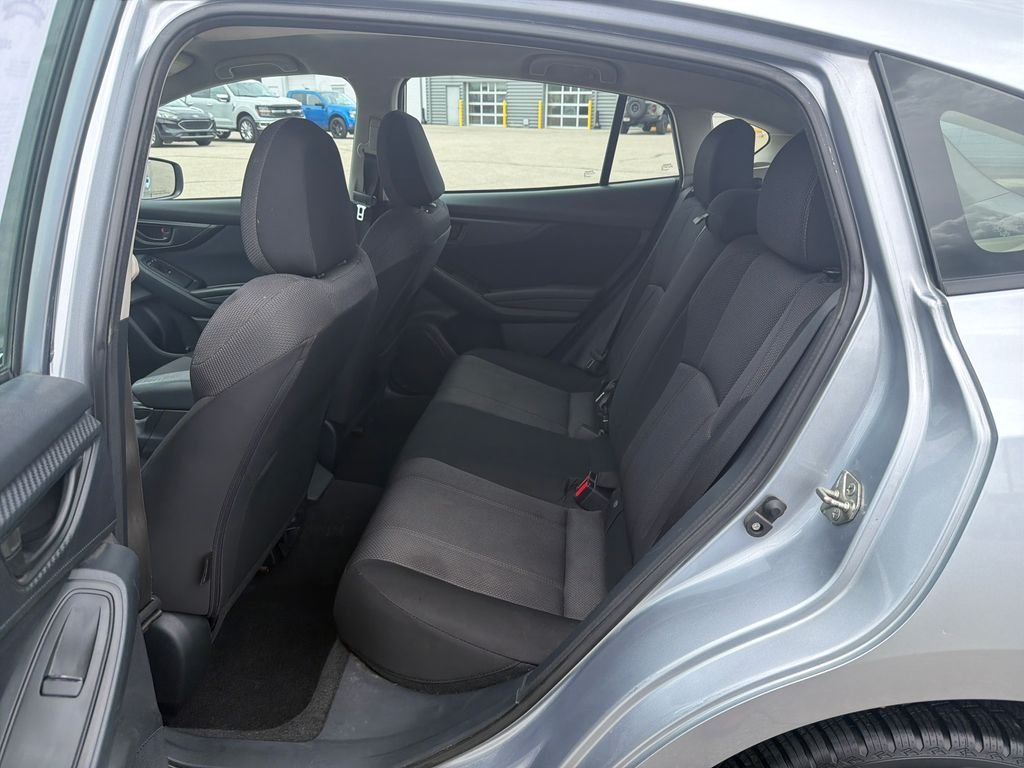 Used 2020 Silver Subaru Base image 17